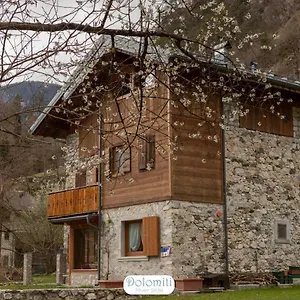 Pensión Dolomiti Riverside